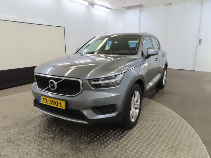 VOLVO XC40 2018 yv1xz14v1k2094423