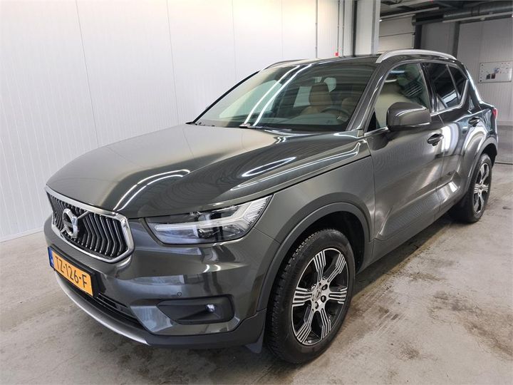 VOLVO XC40 2018 yv1xz14v1k2096186