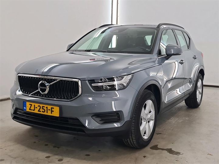 VOLVO XC40 2019 yv1xz15bdl2180608