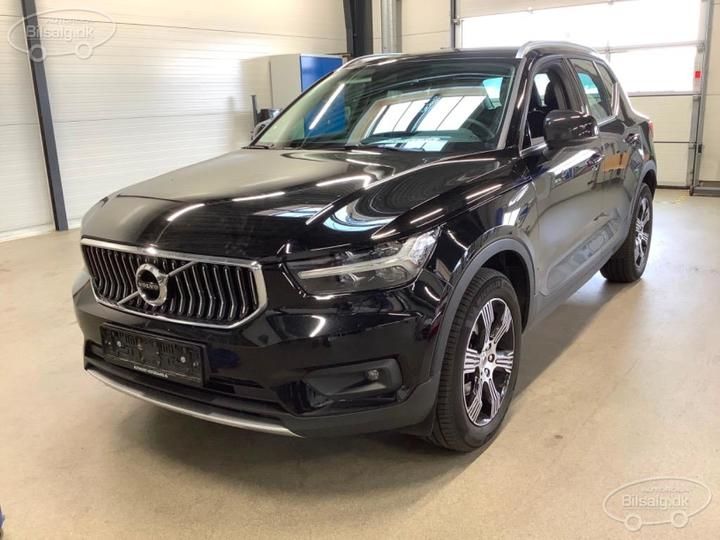 VOLVO XC40 SUV 2021 yv1xz15vdm2602455