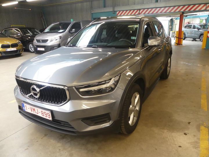 VOLVO XC40 2019 yv1xz72b1k2110075