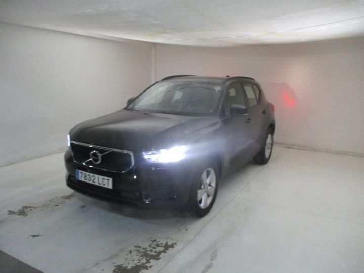 VOLVO XC40 2019 yv1xz72b1l2259326