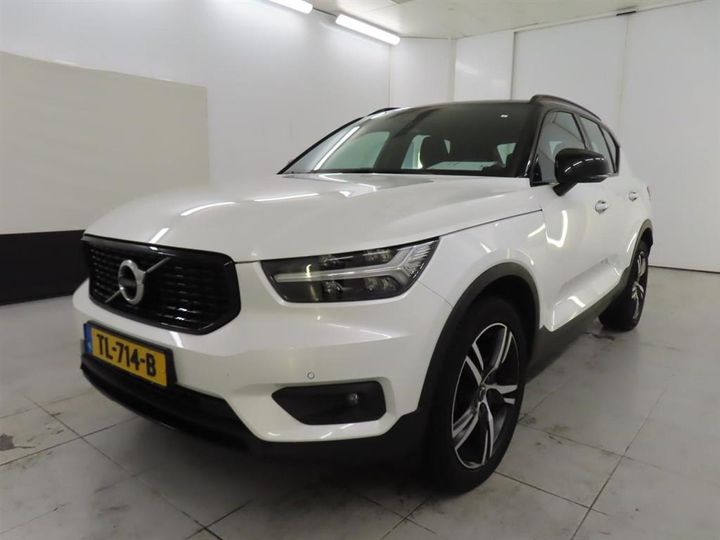 VOLVO XC40 2018 yv1xz72bdk2072918