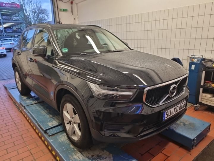 VOLVO XC40 2019 yv1xz72bdk2133860