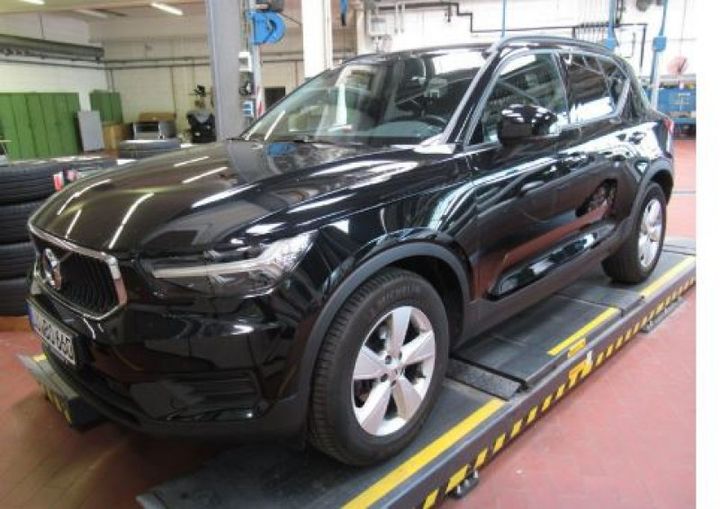 VOLVO XC40 2019 yv1xz72bdk2152842