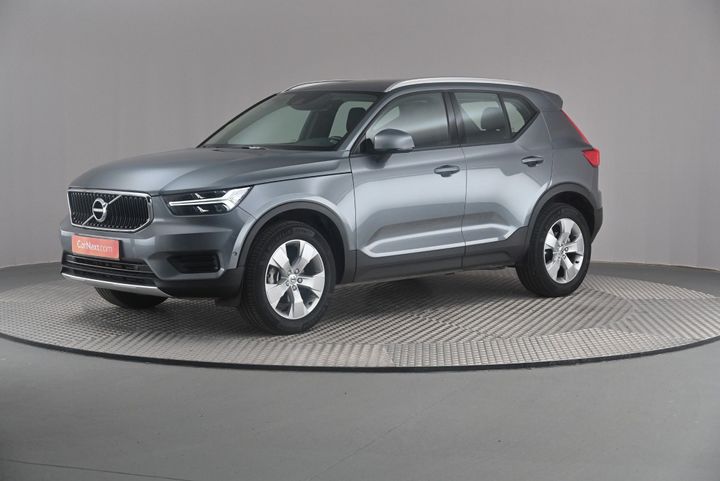 VOLVO XC40 2018 yv1xz72v1k2066014