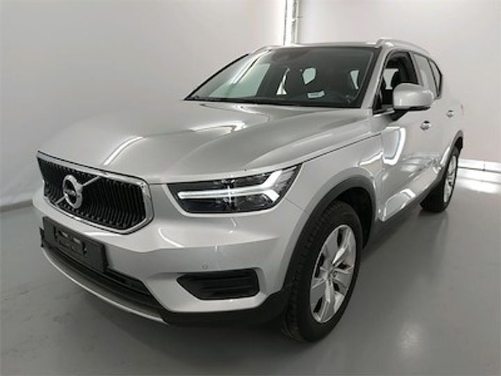 VOLVO XC40 DIESEL 2018 yv1xz72v1k2077553