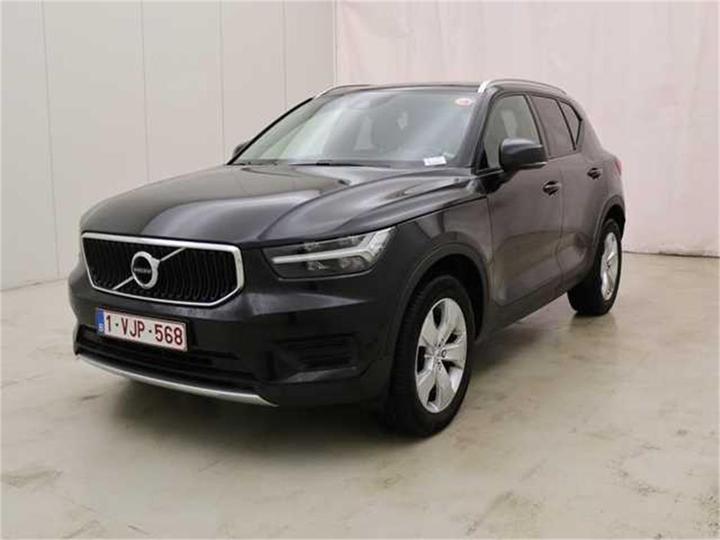 VOLVO XC40 2018 yv1xz72v1k2100061