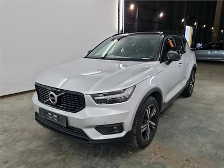 VOLVO XC40 DIESEL 2018 yv1xz72v1k2101109