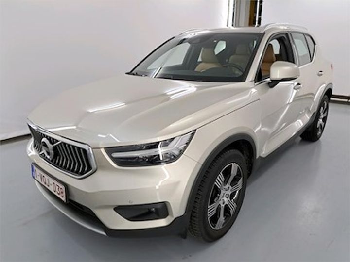 VOLVO XC40 DIESEL 2019 yv1xz72v1k2117287