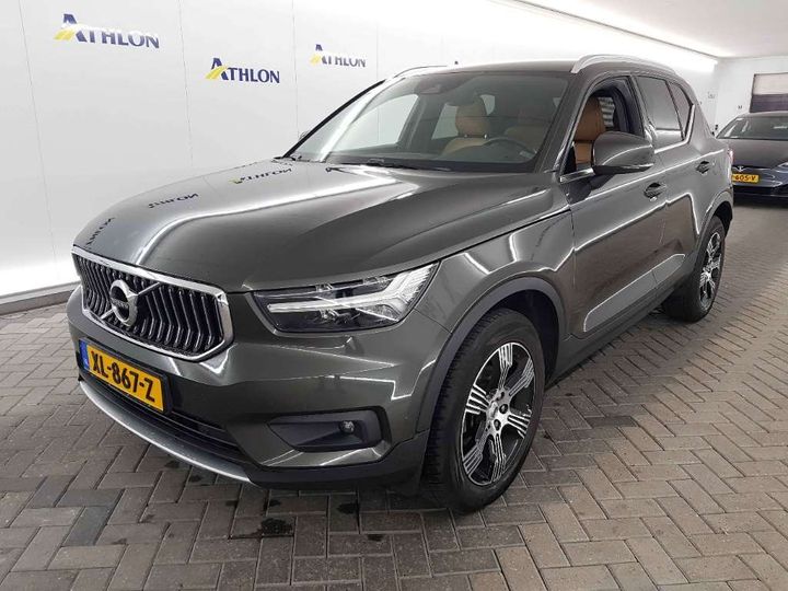 VOLVO XC40 2019 yv1xz72v1k2121705