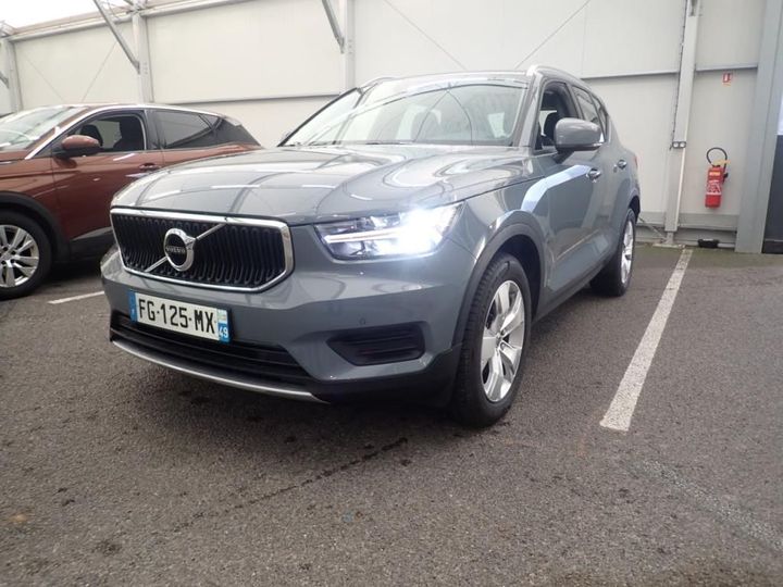 VOLVO XC40 2019 yv1xz72v1l2174863