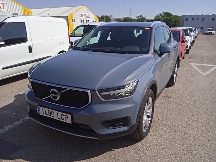 VOLVO XC40 2019 yv1xz72v1l2237620