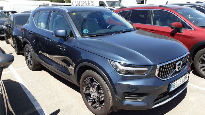 VOLVO XC40 2020 yv1xz72v1l2272347