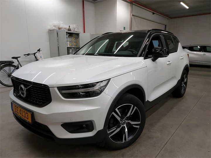 VOLVO XC40 2018 yv1xz72vck2097349