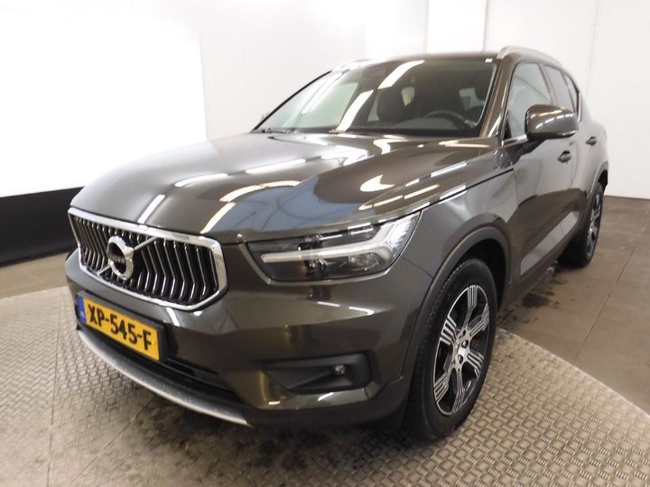 VOLVO XC40 2019 yv1xz72vdk2101220