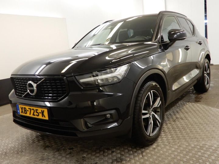 VOLVO XC40 2018 yv1xz72vdk2101777