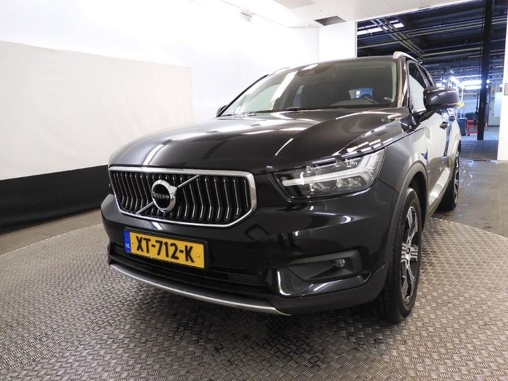 VOLVO XC40 2019 yv1xz72vdk2135986