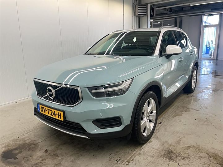 VOLVO XC40 2019 yv1xz72vdk2137740