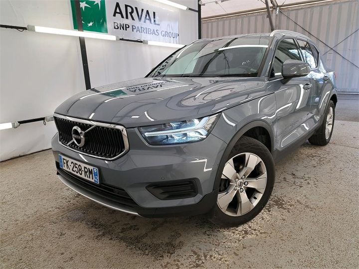 VOLVO XC40 2019 yv1xz72vdl2196020