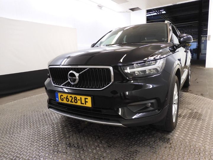 VOLVO XC40 2019 yv1xz72vdl2245075