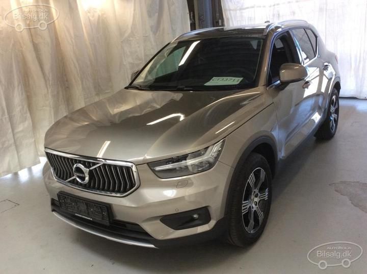 VOLVO XC40 SUV 2020 yv1xz72vdm2397365