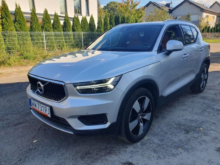 VOLVO XC40 2018 yv1xza6bcj2016063