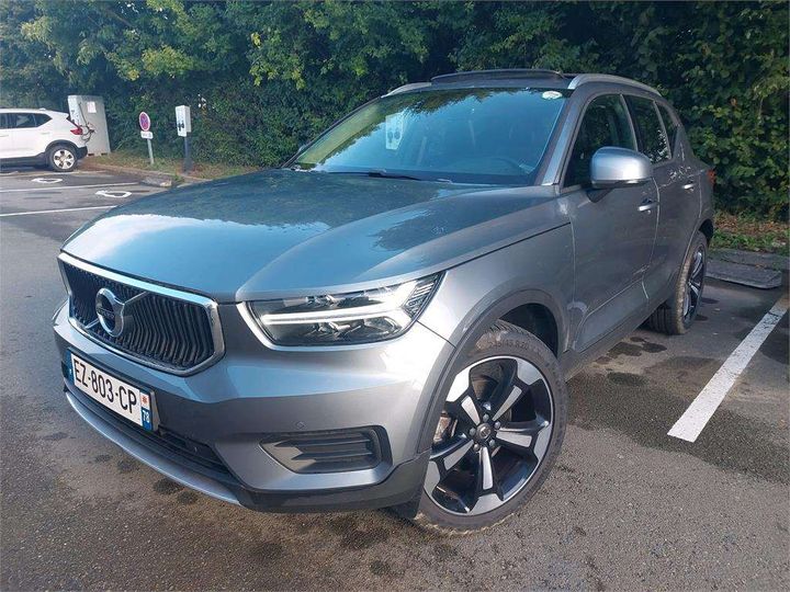 VOLVO XC40 2018 yv1xza6bcj2021087