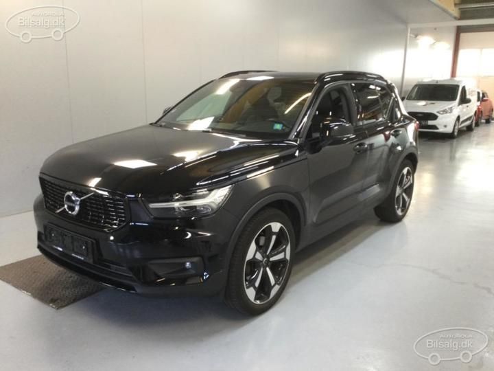 VOLVO XC40 SUV 2018 yv1xzacvdk2090050