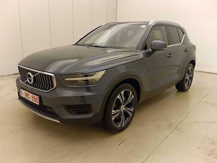 VOLVO XC40 2020 yv1xzbbvfl2302716