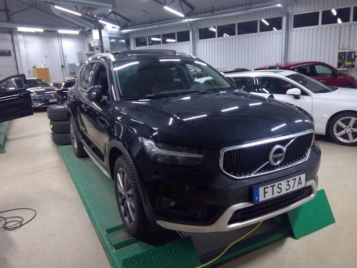 VOLVO XC40 2020 yv1xzbbvfl2314571