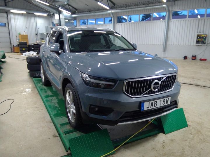 VOLVO XC40 2020 yv1xzbbvfl2316645