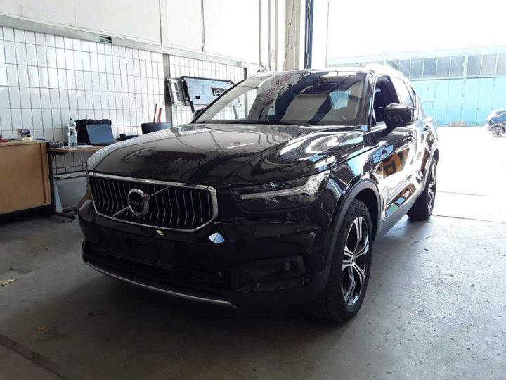 VOLVO XC40 2020 yv1xzbbvfm2402848