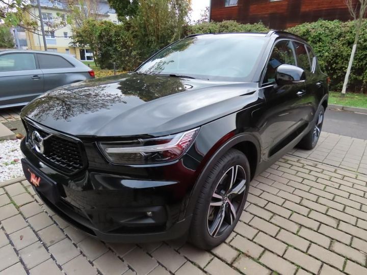 VOLVO XC40 2020 yv1xzbbvfm2426909