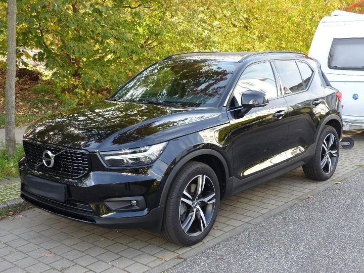 VOLVO XC40 2020 yv1xzbbvfm2435681