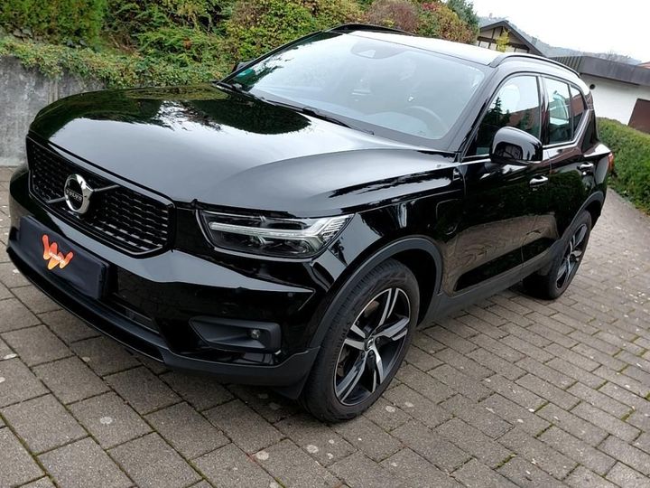 VOLVO XC40 2020 yv1xzbbvfm2437899