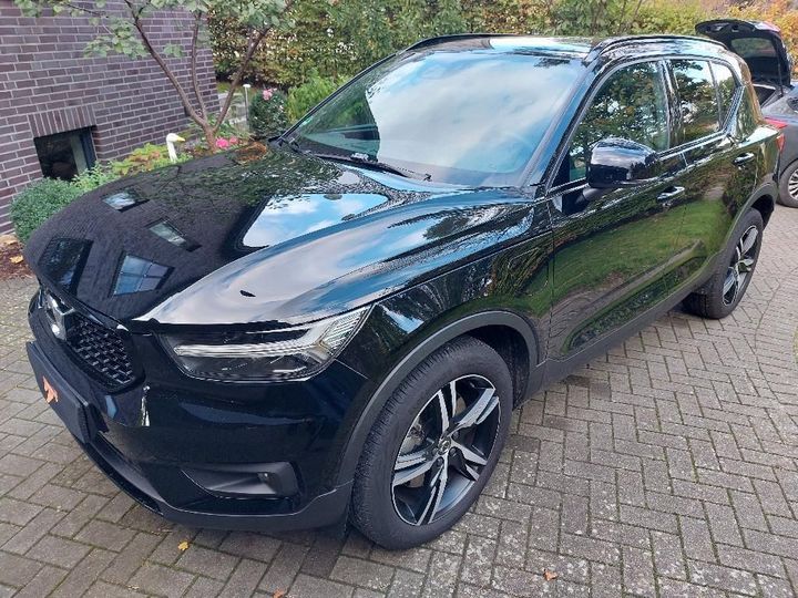 VOLVO XC40 2020 yv1xzbbvfm2441469