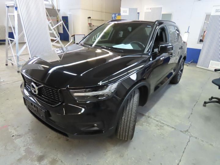 VOLVO XC40 2020 yv1xzbbvfm2442281