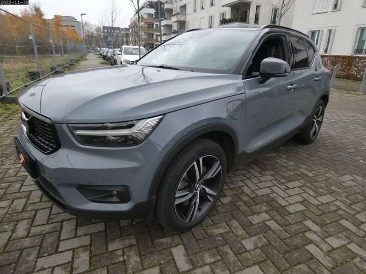 VOLVO XC40 2020 yv1xzbbvfm2445906