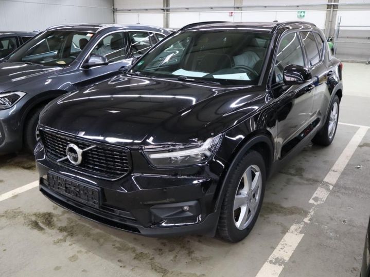 VOLVO XC40 2021 yv1xzbbvfm2484210