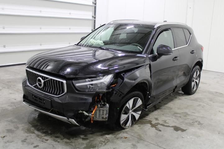 VOLVO XC40 SUV 2021 yv1xzbbvfm2611986