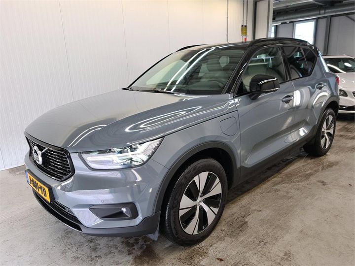 VOLVO XC40 2020 yv1xzbwvfm2451173