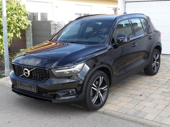 VOLVO XC40 2020 yv1xzbwvfm2455576