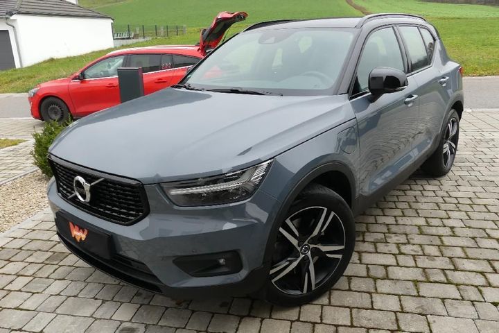 VOLVO XC40 2020 yv1xzbwvfm2460221