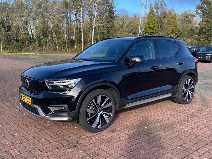 VOLVO XC40 2020 yv1xzedvem2492687