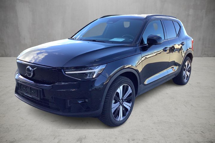 VOLVO XC40 2023 yv1xzefv5p2075855