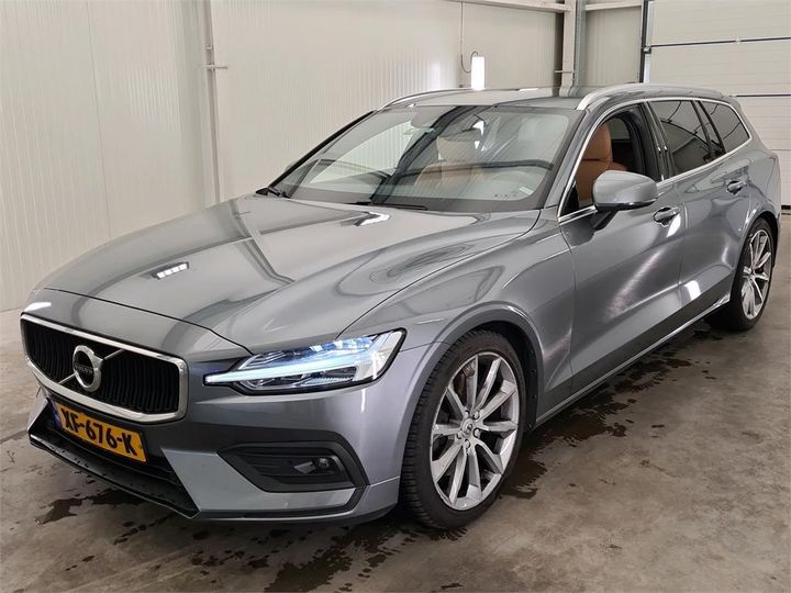 VOLVO V60 2019 yv1zw25tdk2021315