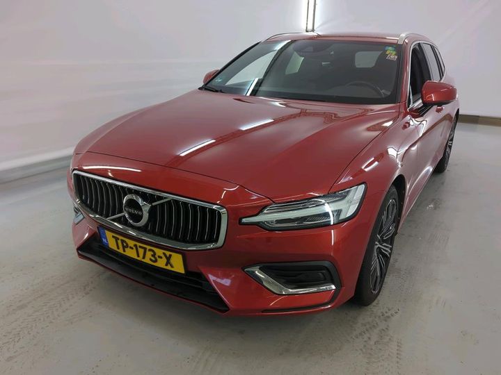 VOLVO V60 2018 yv1zw25udk1012670