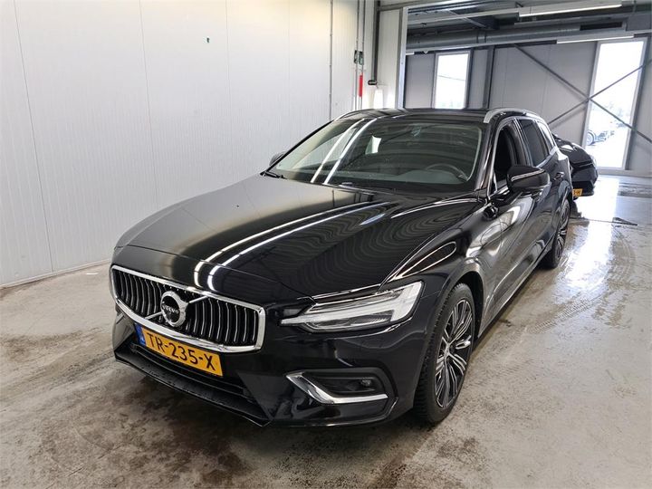 VOLVO V60 2018 yv1zw25udk1012762