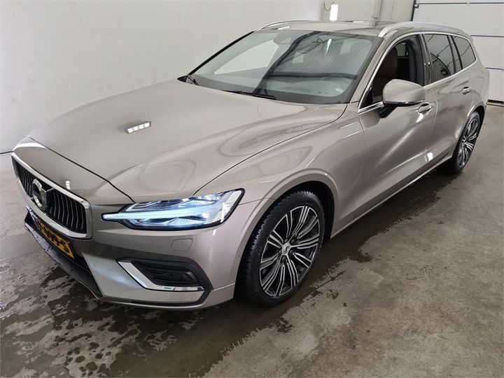 VOLVO V60 2018 yv1zw25udk1012893